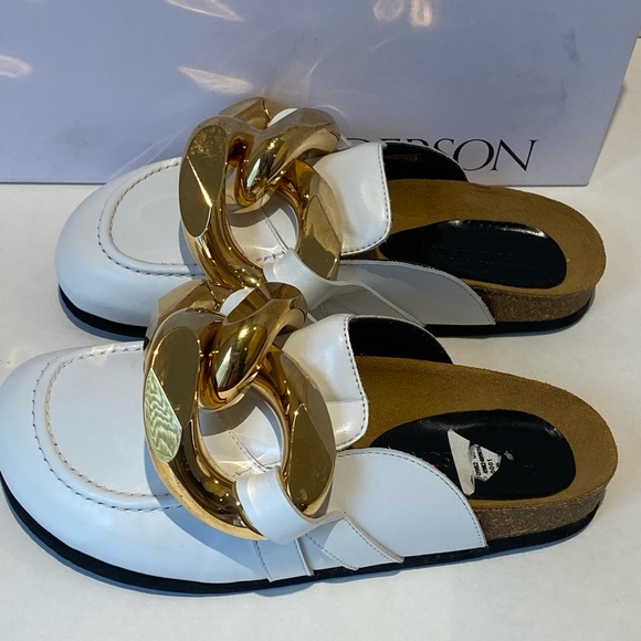JW ANDERSON​ Chain Leather Loafer. Size 36